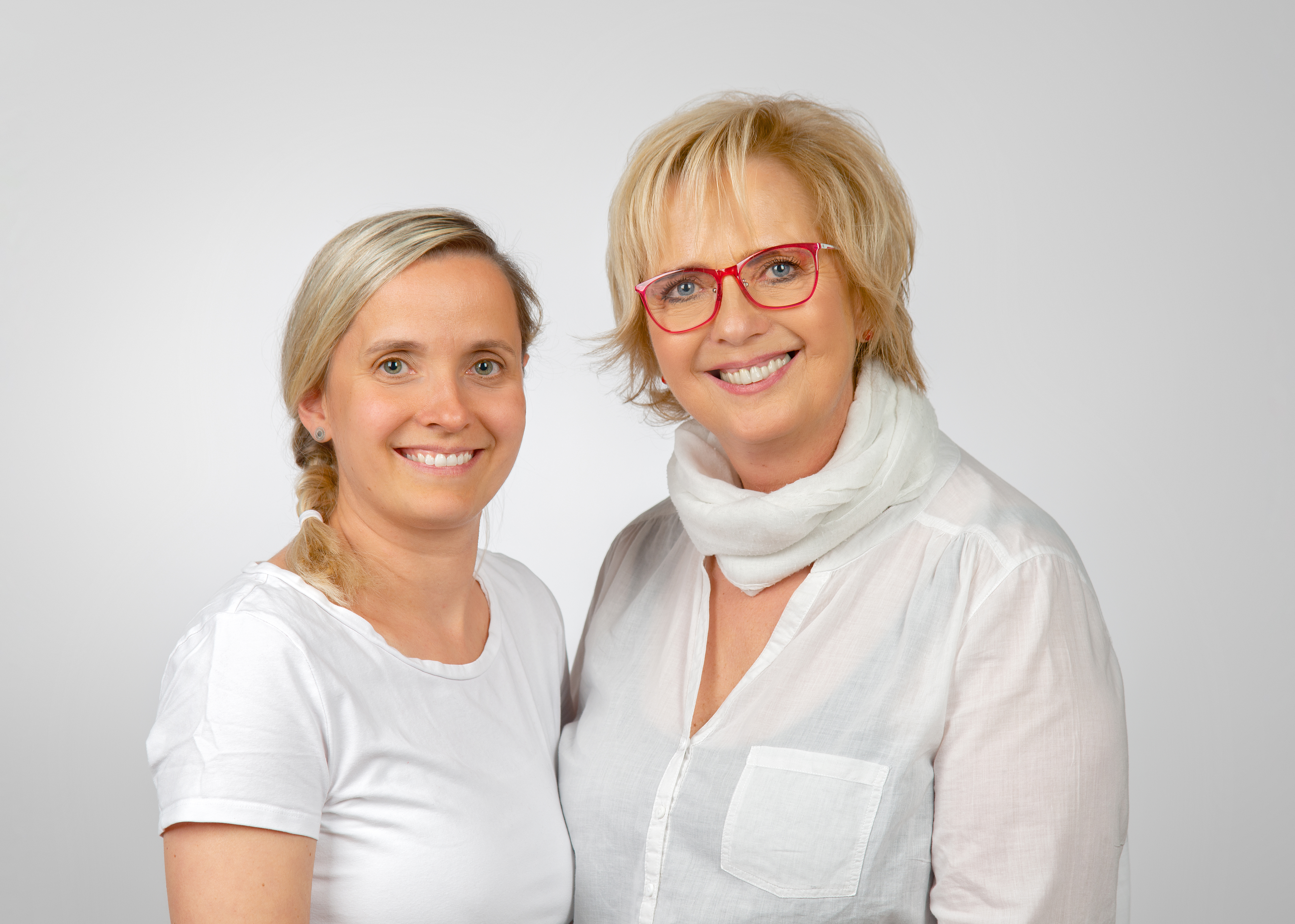 Susanne Siegler (links) und Christa Kirchhoff.